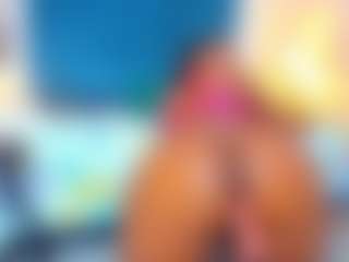 Miahorny69's Live Sex Cam Show