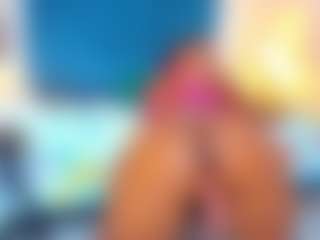 Live cam show with Miahorny69 - Strip on MyBangCams