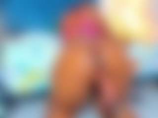 Live cam show with Miahorny69 - Flashing on live18s.com