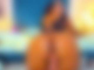 Live cam show with Miahorny69 - Fingering MILF on iamadamtest123.com