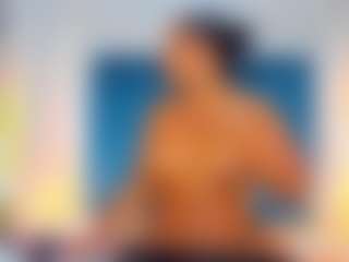 Live cam show with Miahorny69 - Cowgirl on AdultVida.com