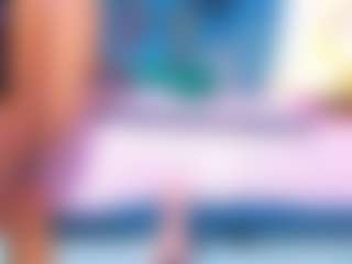Live cam show with Miahorny69 - Ebony Big Tits on StripNow