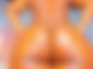 Miahorny69 MILF webcam performer live streaming