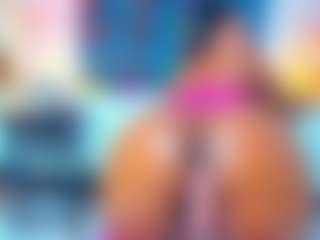 Miahorny69 MILF webcam performer live streaming