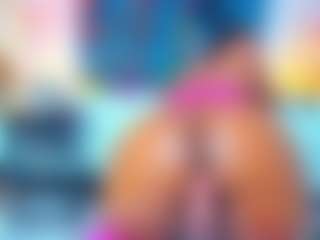Miahorny69's Live Sex Cam Show