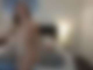 AAAPleaser's Live Sex Cam Show