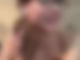 AAAPleaser's Live Sex Cam Show