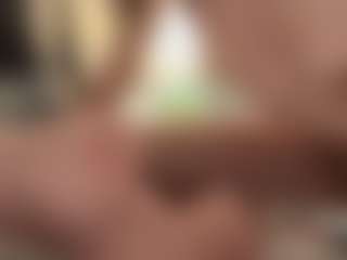 AAAPleaser's Live Sex Cam Show