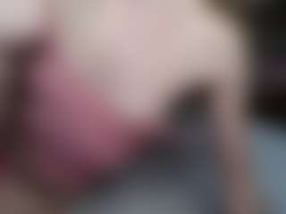 AAAPleaser's Live Sex Cam Show
