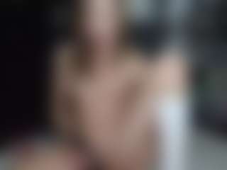 AAAPleaser's Live Sex Cam Show