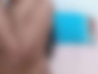 Live cam show with Lulu-liz - Ebony on Milfs Live | colombia