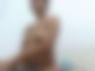 Live cam show with Lulu-liz - Lactation on AdultVida.com