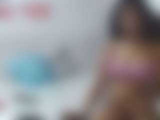Live cam show with Lulu-liz - Brown Hair on Camsoda