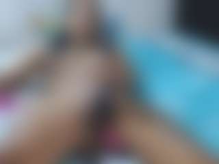 Live cam show with Lulu-liz - Normal on Gym Cam Girls