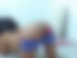 Live cam show with Lulu-liz - Juguetes on Camsoda