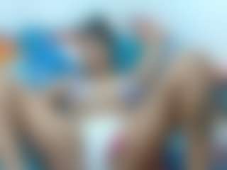 Live cam show with Lulu-liz - Public on sexylive.show