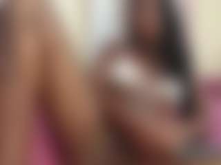 Live cam show with Roxxana-queen - Ebony on Camsoda | colombia