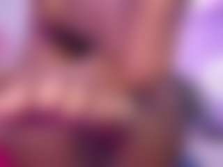 Roxxana-queen's Live Sex Cam Show