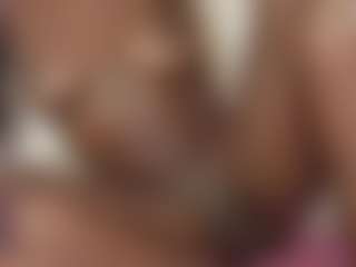 Roxxana-queen's Live Sex Cam Show