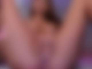 Live cam show with Kyliejo19 - Deepthroat on Camsoda