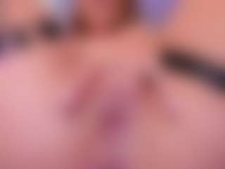Live cam show with Kyliejo19 - Brown Eyes on camwithhim.com