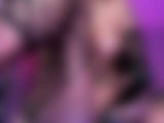 Live cam show with Kyliejo19 - Trimmed Latina on Camsoda