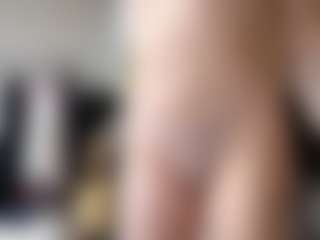 Live cam show with YourL1ttleAngel - Blonde Hair on livesuperchat.net
