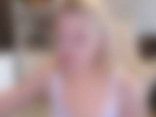 Live cam show with YourL1ttleAngel - Full Nudity on CamwithHer