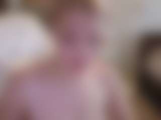 Live cam show with YourL1ttleAngel - Blue Eyes on Camming Site