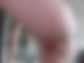 Live cam show with YourL1ttleAngel - Blue Eyes on fapnchat