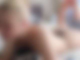 Live cam show with YourL1ttleAngel - Blue Eyes on crypto-cams