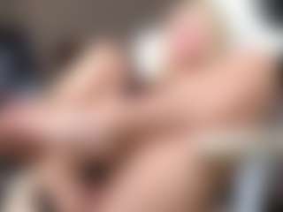 Live cam show with YourL1ttleAngel - Public on LiveSexCams6