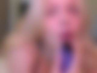 Live cam show with YourL1ttleAngel - Facial Piercings on slutload