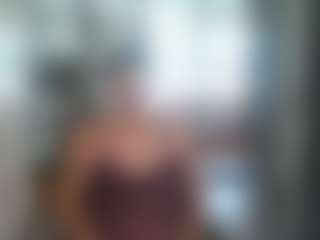 Blondecougar's Live Sex Cam Show