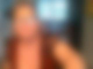 Blondecougar's Live Sex Cam Show