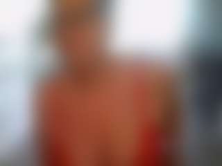 Blondecougar's Live Sex Cam Show