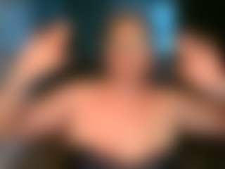 Blondecougar's Live Sex Cam Show