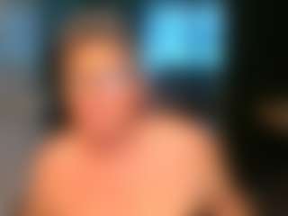 Blondecougar's Live Sex Cam Show