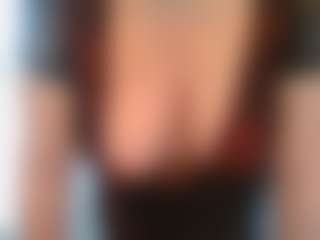 Blondecougar's Live Sex Cam Show