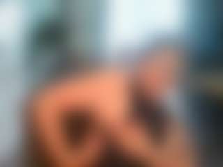 Blondecougar's Live Sex Cam Show