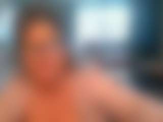 Blondecougar's Live Sex Cam Show