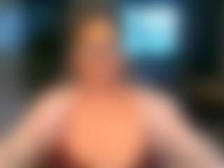 Blondecougar's Live Sex Cam Show