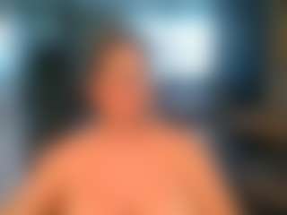 Blondecougar's Live Sex Cam Show