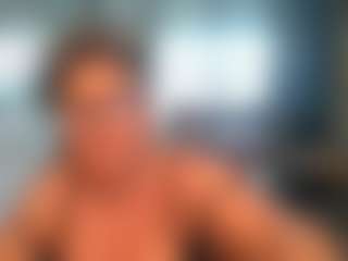 Blondecougar's Live Sex Cam Show