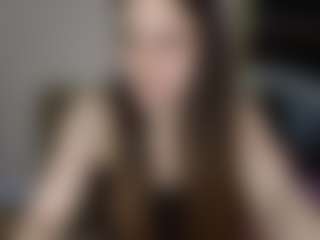 Live cam show with Kaskie - Brown Hair on Fit Hotties