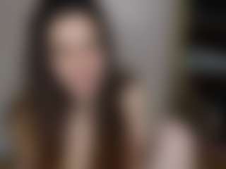 Live cam show with Kaskie - MILF on Instabang