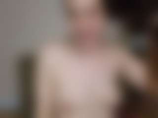 Kaskie MILF webcam performer live streaming