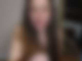 Live cam show with Kaskie - Brown Eyes on Cam Slut