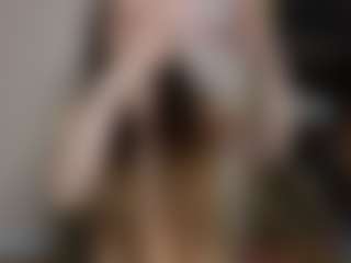 Live cam show with Kaskie - MILF on livesexfox.com