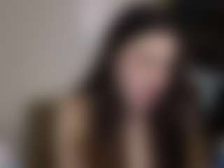 Live cam show with Kaskie - Brown Hair on Milf Play